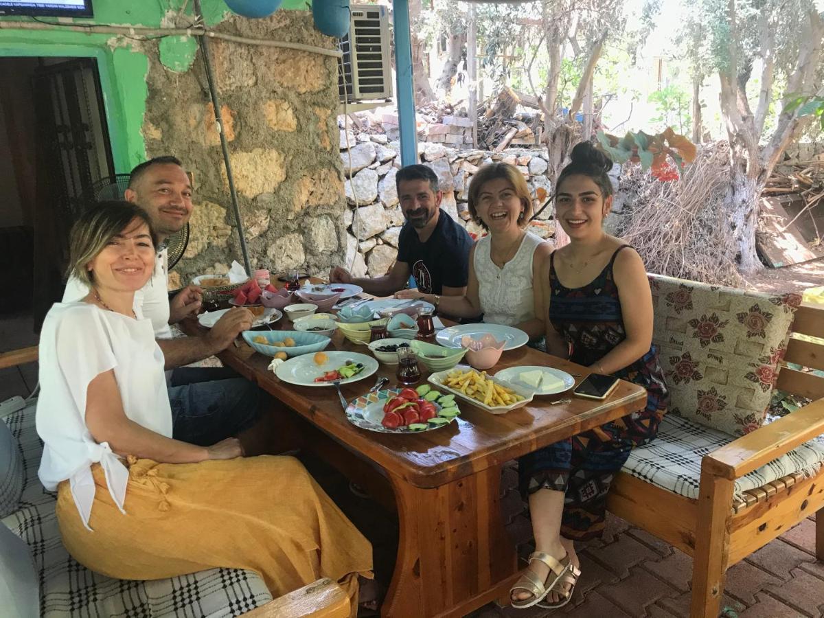 Likya Pansiyon Kaleucagız Exterior foto